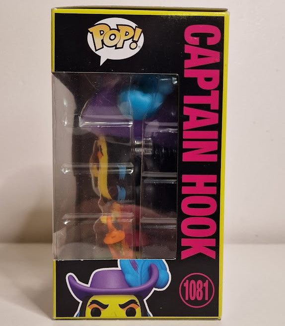 Funko Pop! Disney Villains - Captain Hook #1081 - Blacklight - Hot Topic Exclusive
