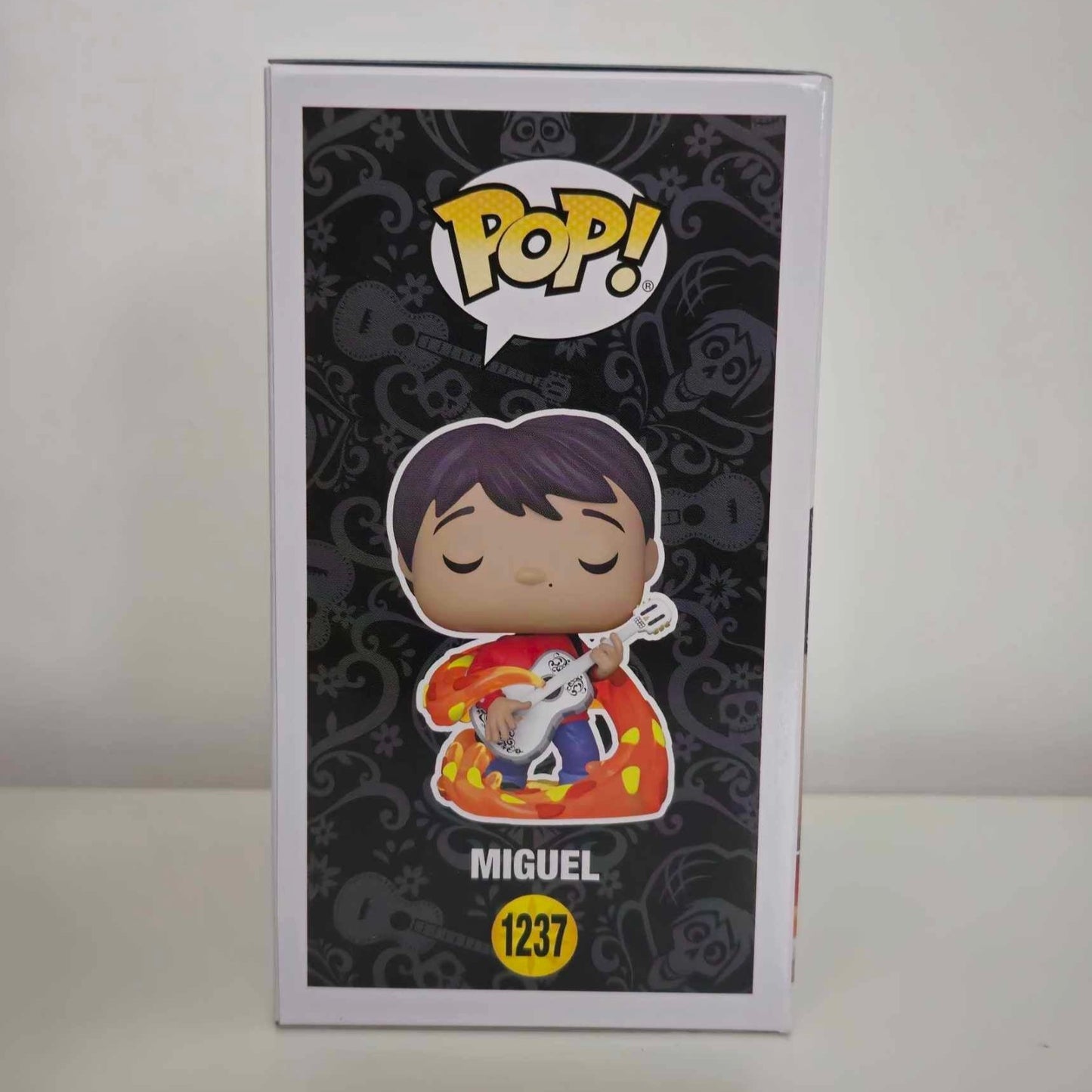 Funko Pop! Miguel #1237 - Disney Coco - Glow In The Dark