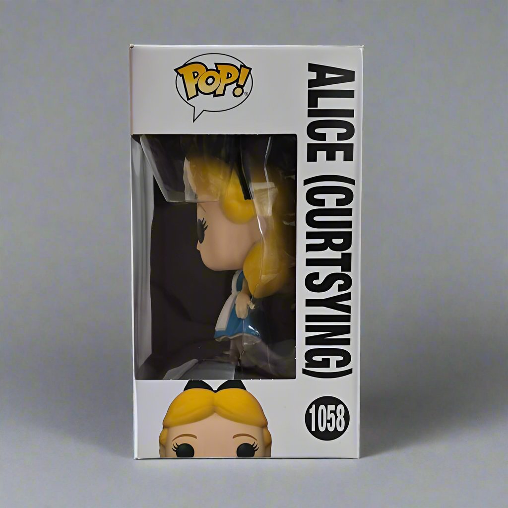 Funko Pop! Alice (curtsying) #1058 - Disney - Alice In Wonderland