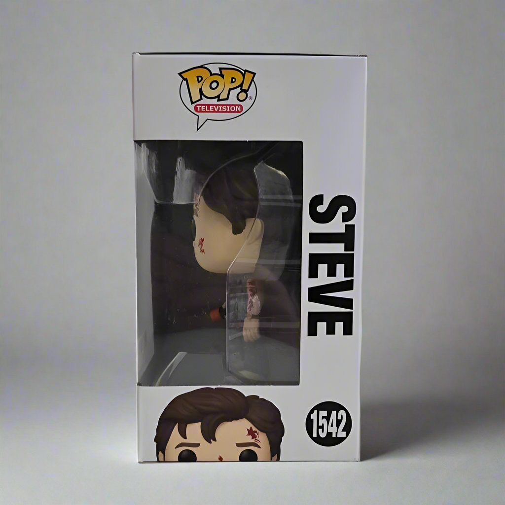 Funko Pop! Steve #1542 - Stranger Things - Hot Topic Exclusive