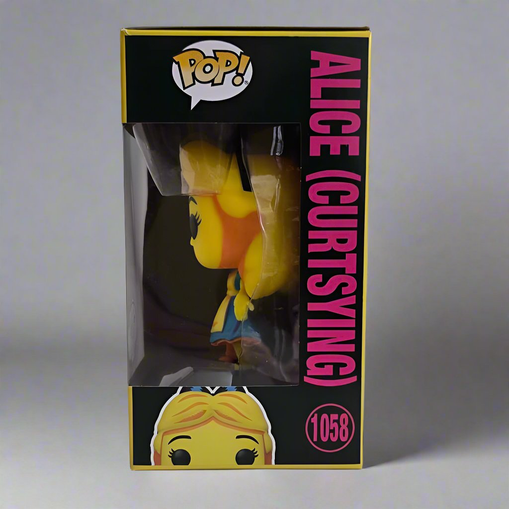 Funko Pop! Alice (curtsying) #1058 Blacklight - Disney - Alice In Wonderland